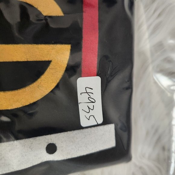 Coogi Luxe Black Graphic T-Shirt for Men - Picture 11 of 12